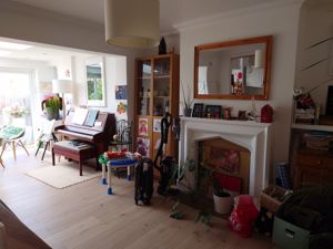 Photo 11- click for photo gallery